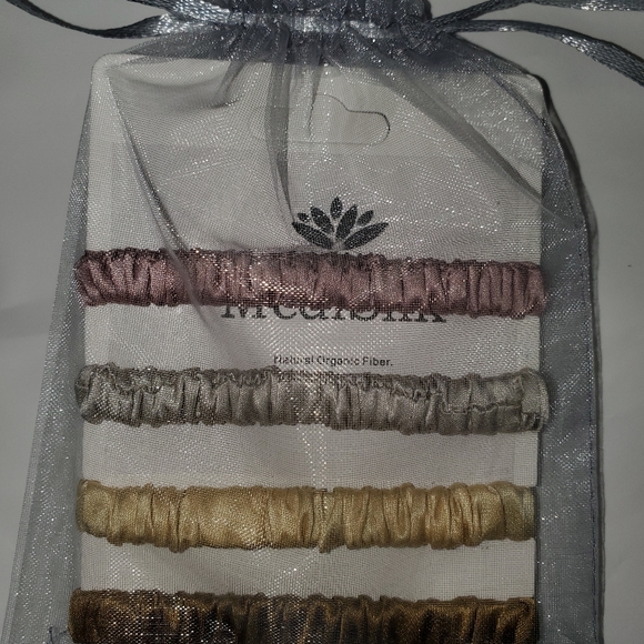 100% Mulberry Silk Skinny Scrunchies Set 4 - Picture 2 of 7